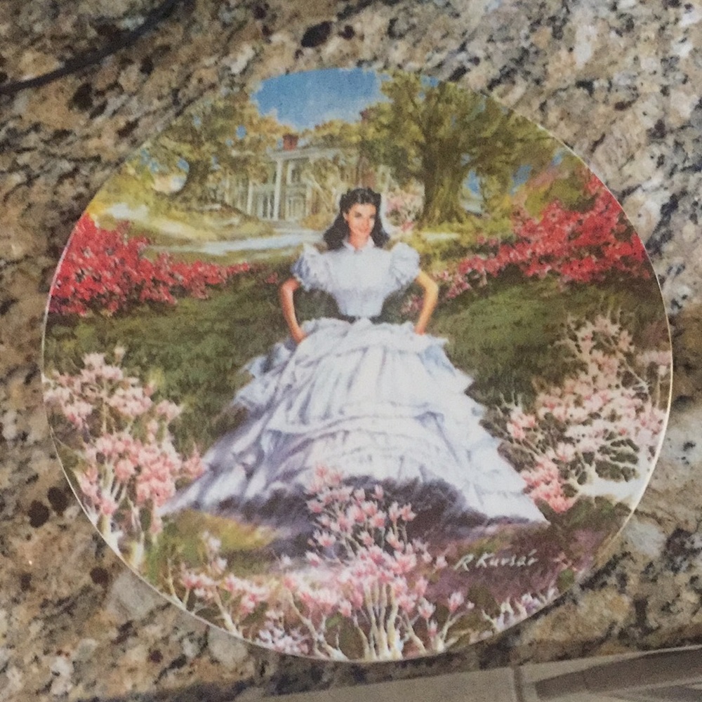 Knowles Scarlett plate